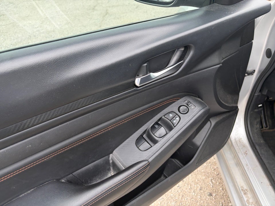 2020 Nissan Altima SR FWD