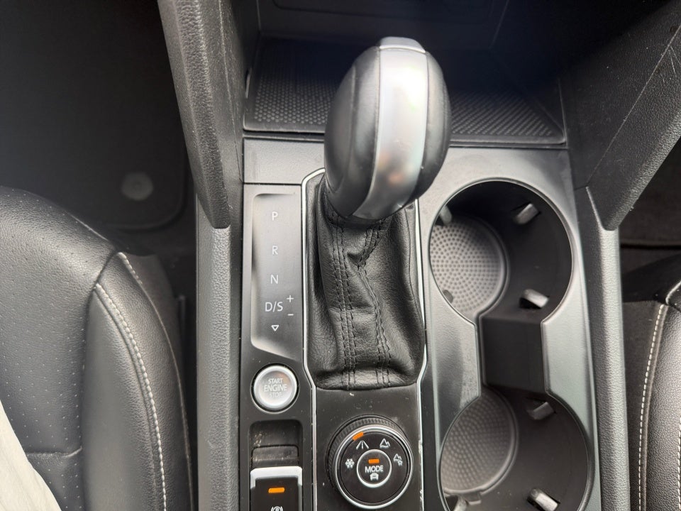 2020 Volkswagen Atlas Cross Sport 2.0T SE w/Technology