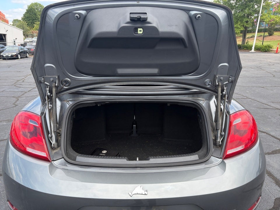 2013 Volkswagen Beetle Convertible 2.0T
