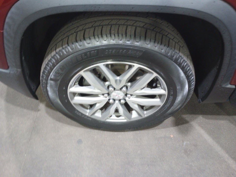 2017 GMC Acadia SLE-2