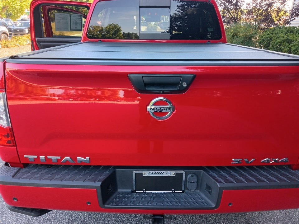 2021 Nissan TITAN SV
