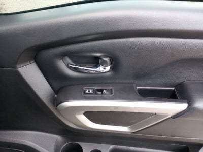 2021 Nissan TITAN Crew Cab SV 4x4