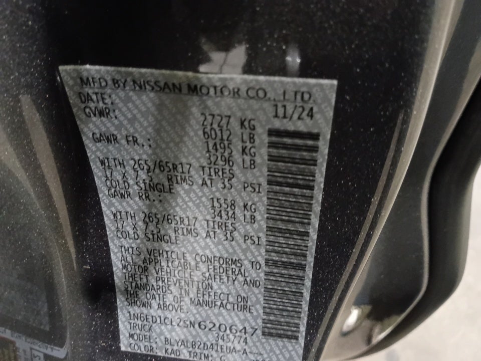 2025 Nissan Frontier SV