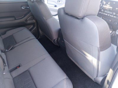 2026 Nissan Frontier Crew Cab SV 4x2