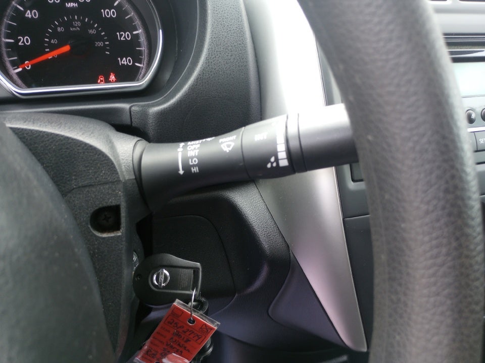 2018 Nissan Versa 1.6 SV