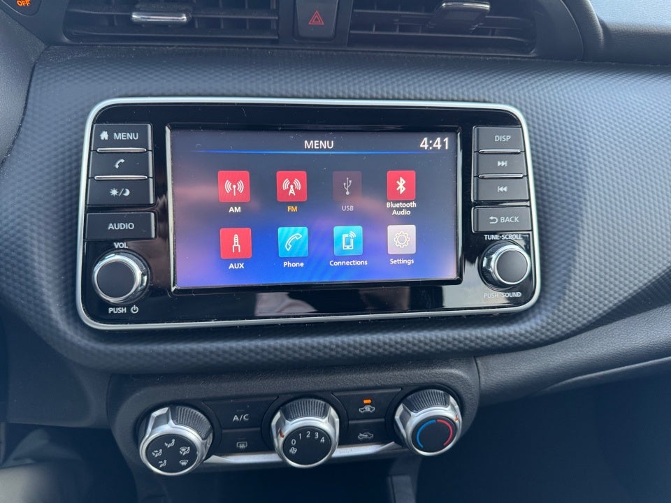 2022 Nissan Kicks S Xtronic CVT