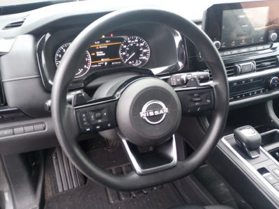 2022 Nissan Pathfinder S 2WD