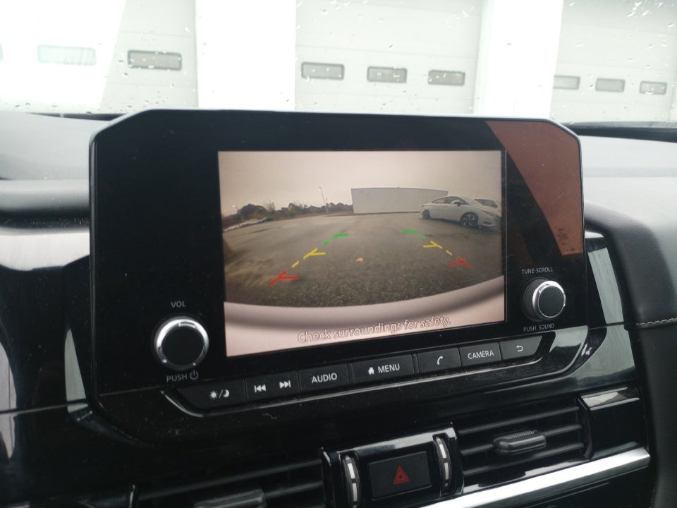 2022 Nissan Pathfinder S 2WD