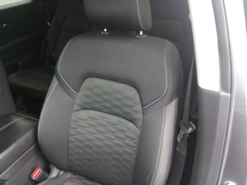 2022 Nissan Pathfinder S 2WD