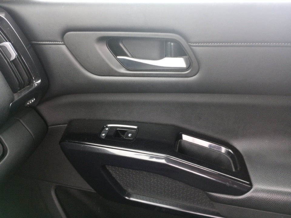 2022 Nissan Pathfinder S 2WD