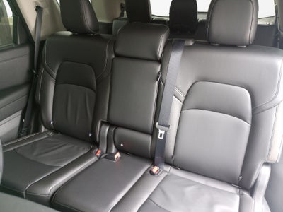 2023 Nissan Pathfinder SL 4WD