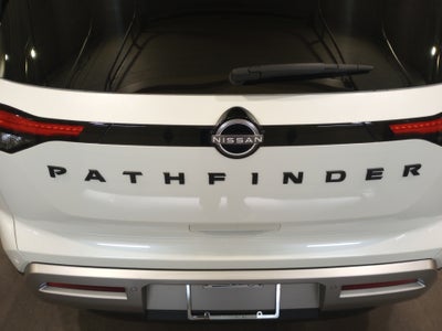 2023 Nissan Pathfinder SL 4WD