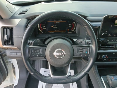 2022 Nissan Pathfinder Platinum