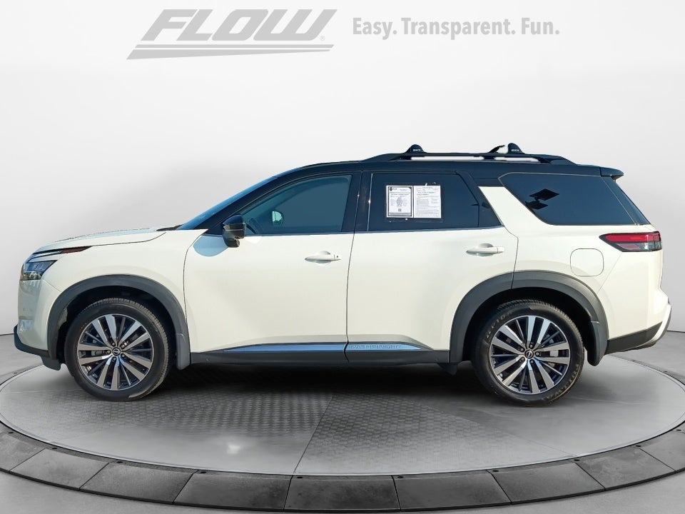 2022 Nissan Pathfinder Platinum