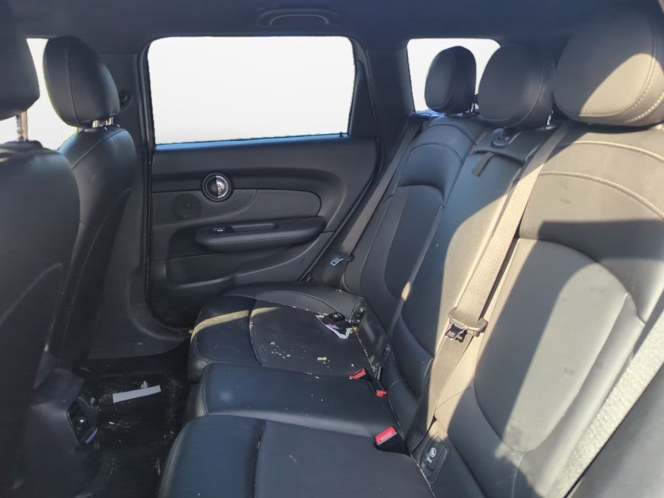 2017 MINI Clubman Cooper