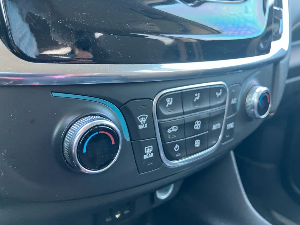 2020 Chevrolet Traverse FWD LS