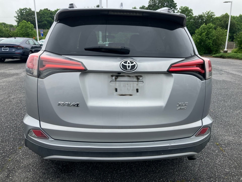 2016 Toyota RAV4 XLE