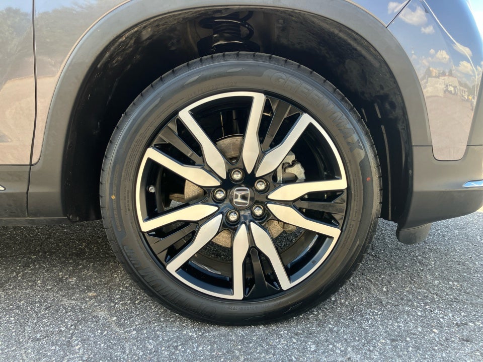 2021 Honda Pilot AWD Elite