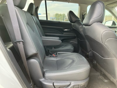 2024 Toyota Grand Highlander Platinum