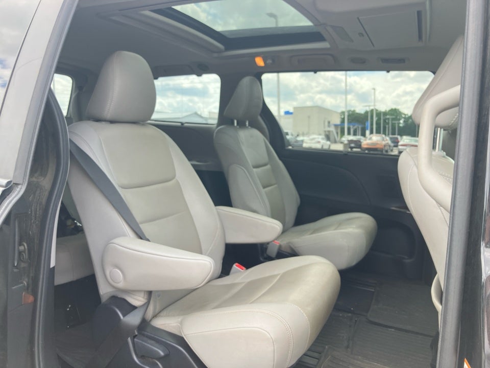 2020 Toyota Sienna Limited Premium
