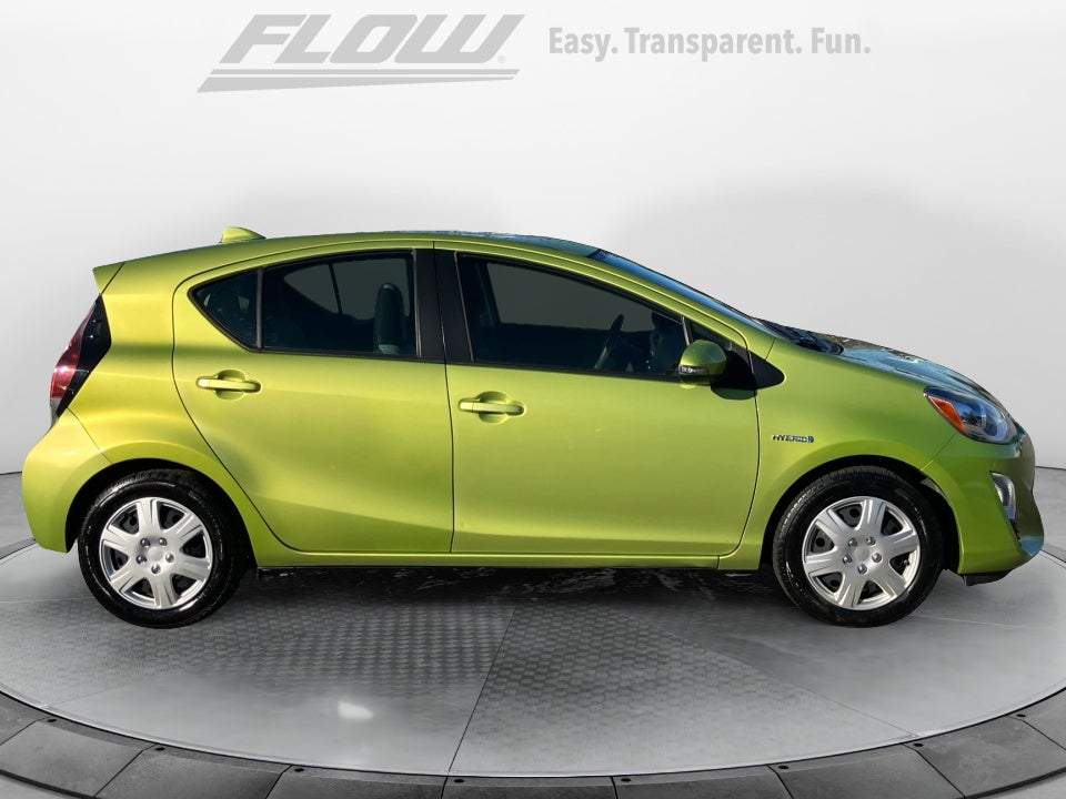 2016 Toyota Prius c One