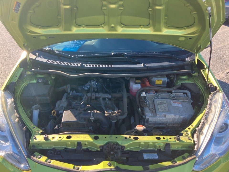 2016 Toyota Prius c One