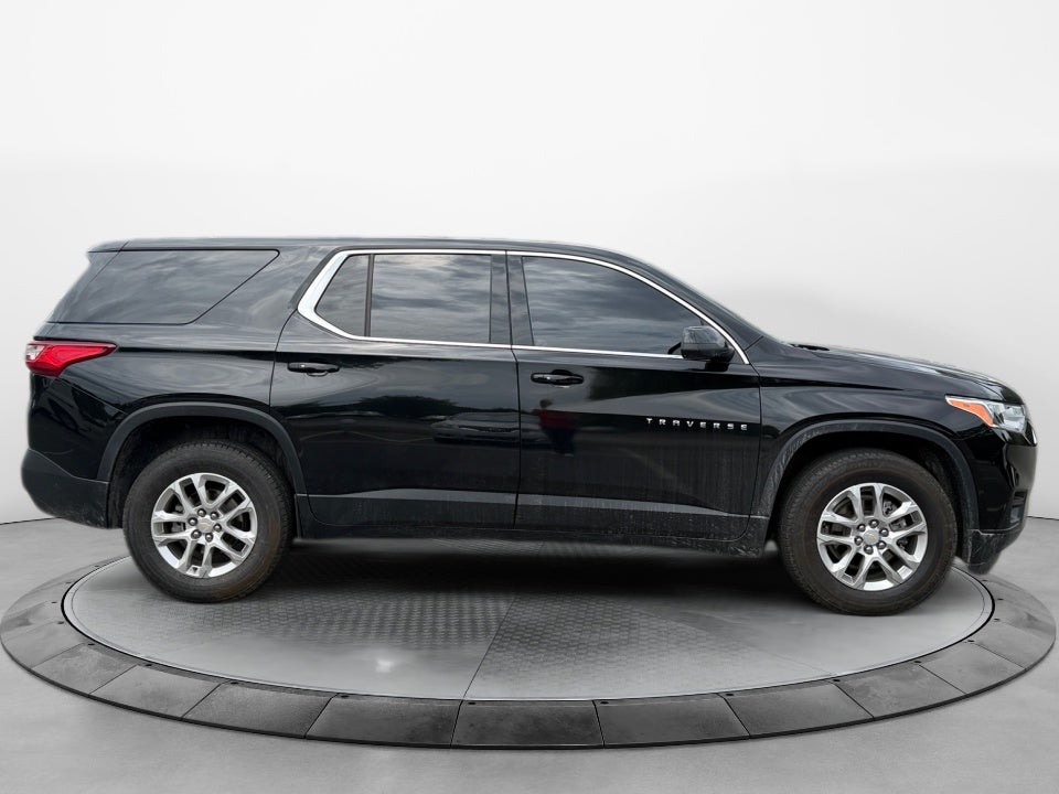 2021 Chevrolet Traverse LS