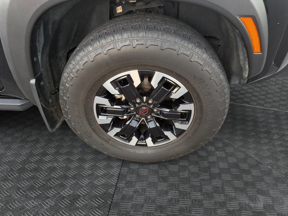 2024 Nissan Frontier PRO-4X