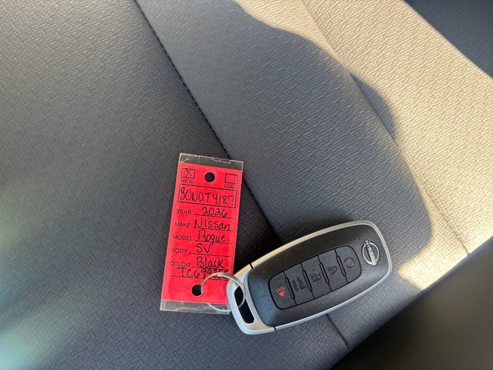 2026 Nissan Rogue SV