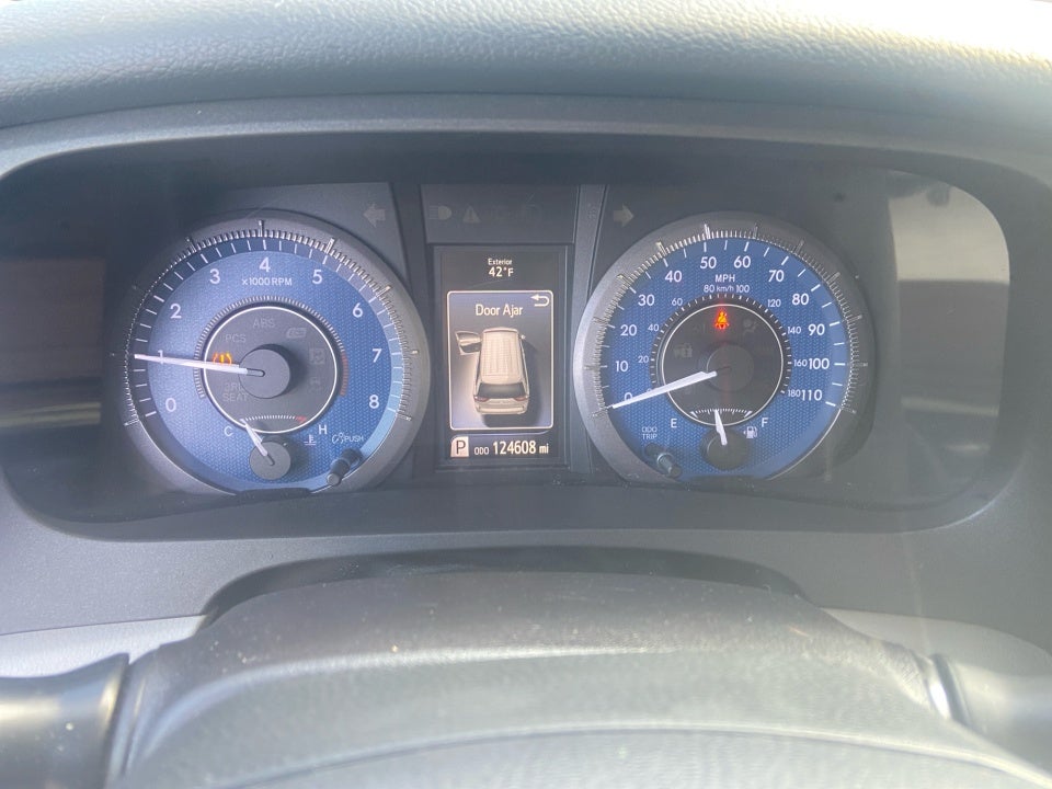 2018 Toyota Sienna LE 8 Passenger