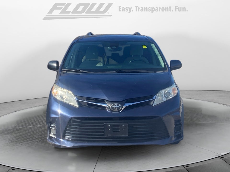 2018 Toyota Sienna LE 8 Passenger