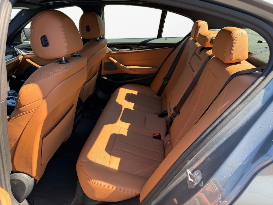 2023 BMW 530 530i xDrive