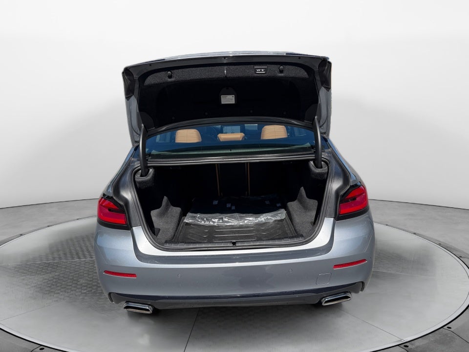 2023 BMW 530 530i xDrive