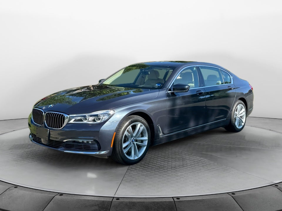 2016 BMW 750i xDrive