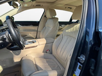 2016 BMW 750i xDrive