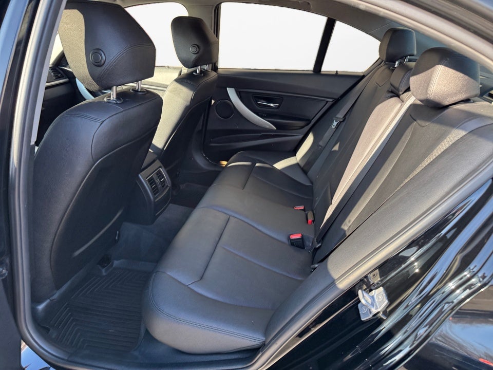 2017 BMW 320i xDrive