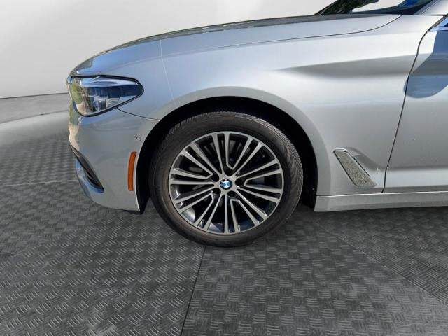 2017 BMW 540i 540i