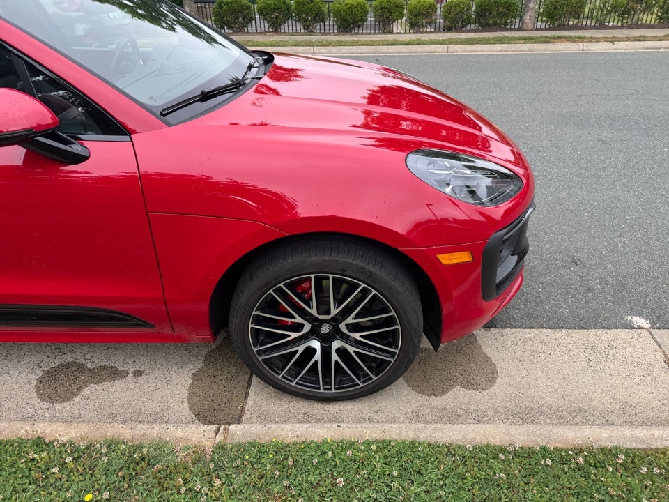 2024 Porsche Macan S