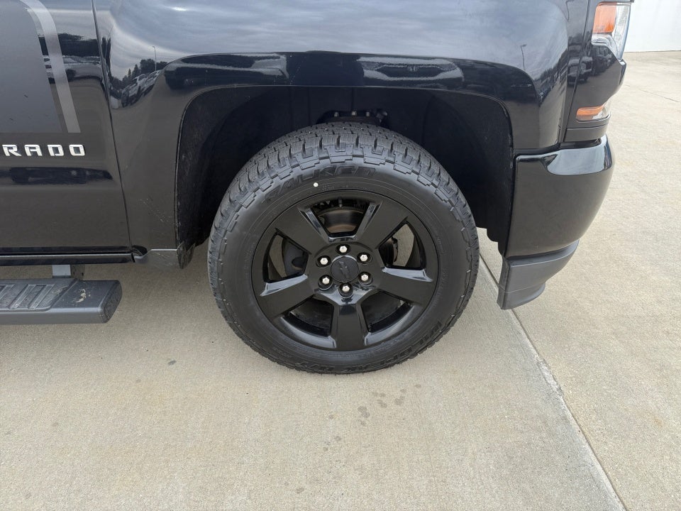 2017 Chevrolet Silverado 1500 Custom