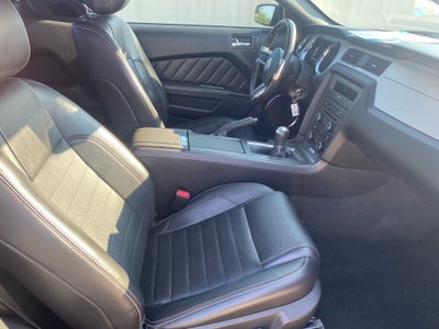 2014 Ford Mustang V6 Premium