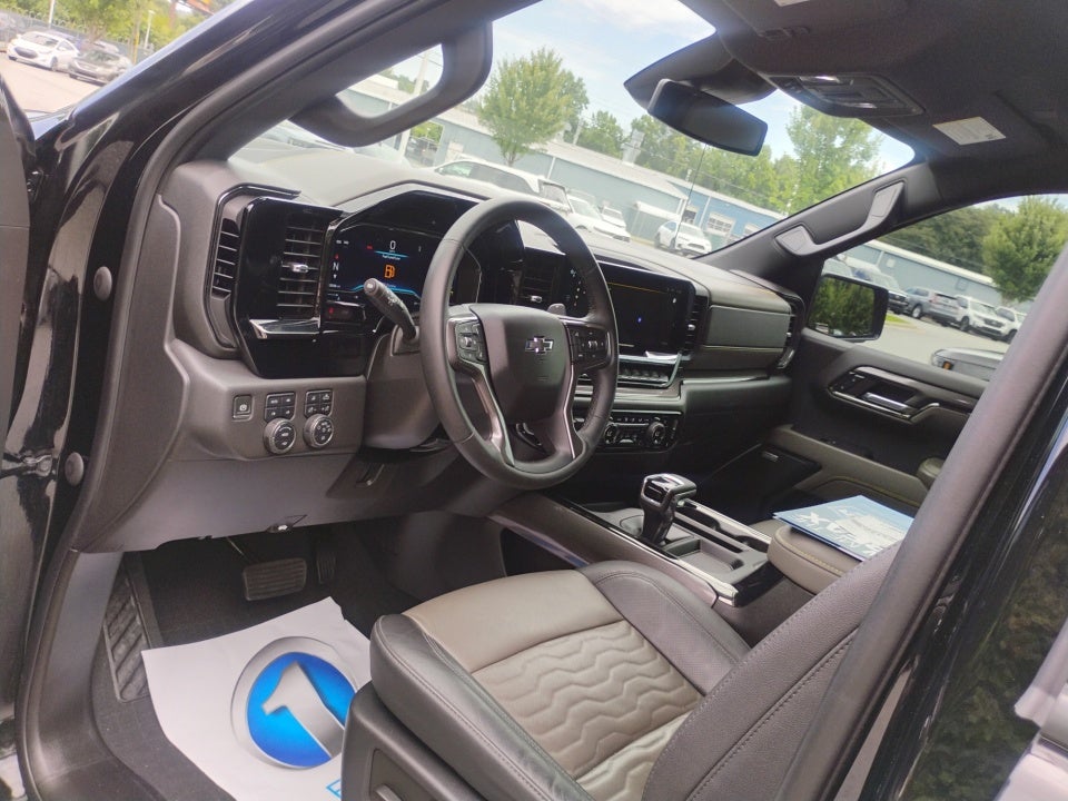 2023 Chevrolet Silverado 1500 ZR2