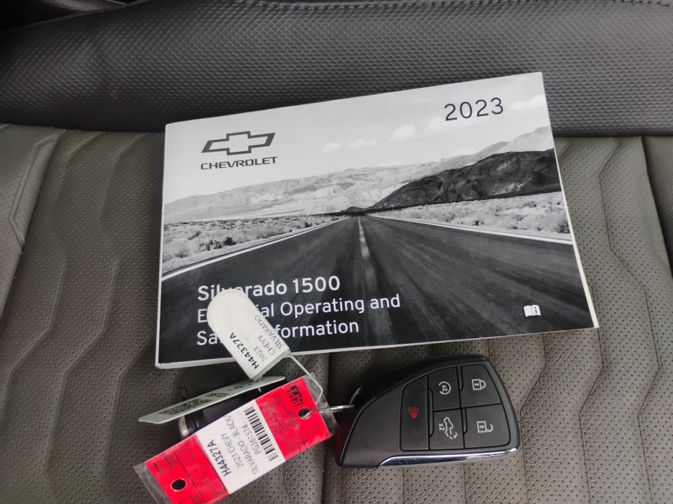 2023 Chevrolet Silverado 1500 ZR2