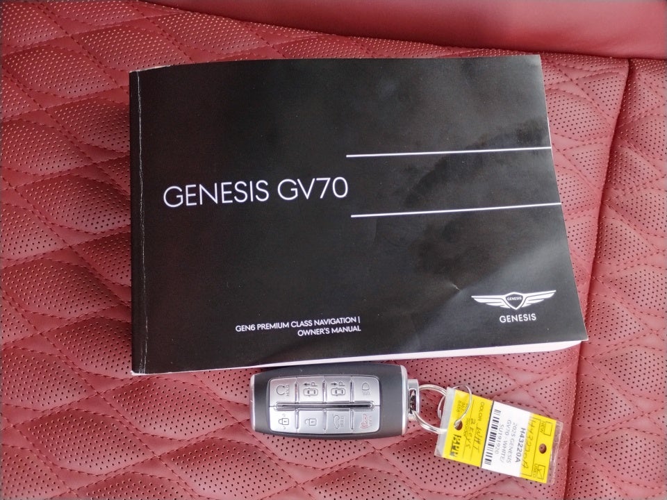 2025 Genesis GV70 3.5T AWD Sport
