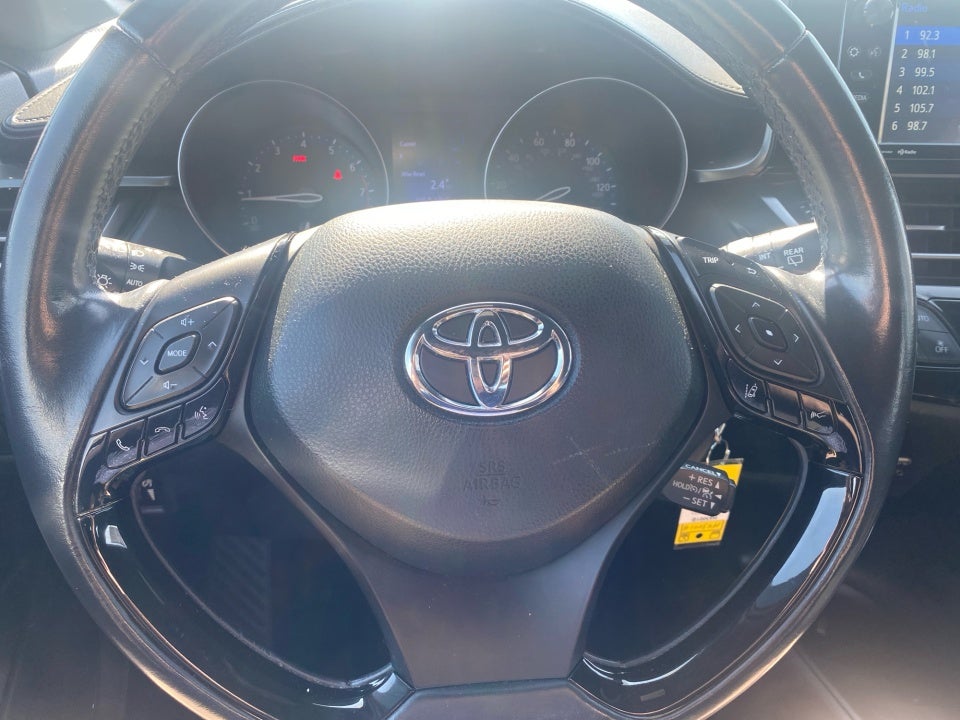 2018 Toyota C-HR XLE