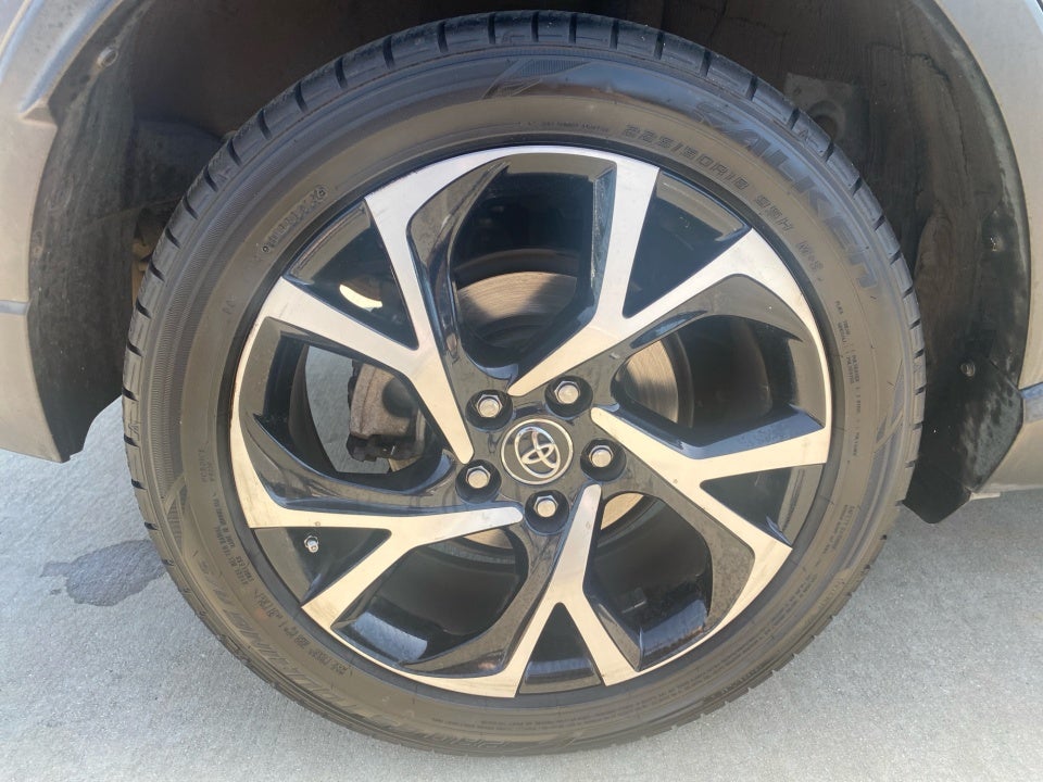 2018 Toyota C-HR XLE