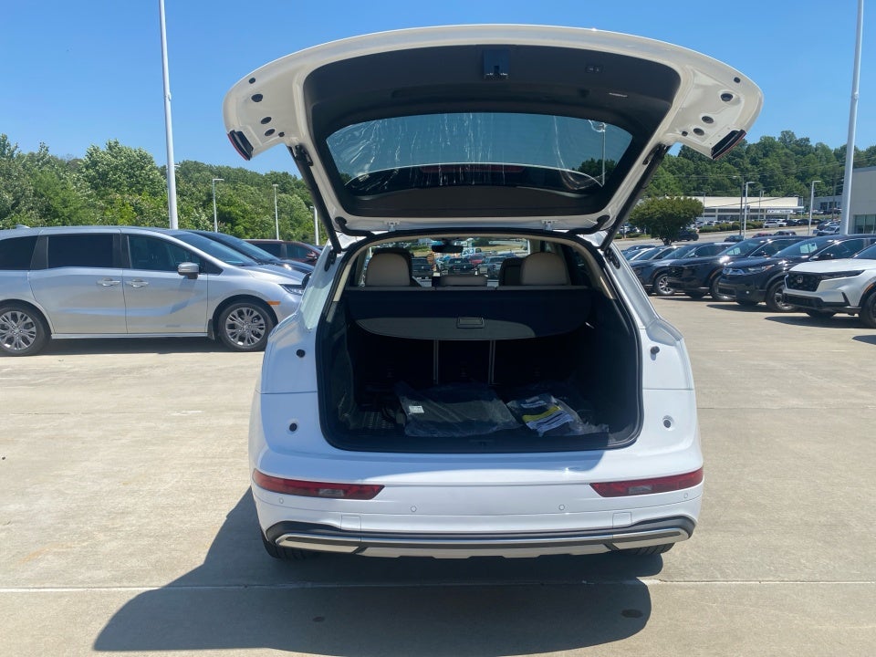 2025 Audi Q5 Premium 40 TFSI quattro S tronic