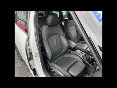 2022 MINI COUNTRYMAN Cooper SE