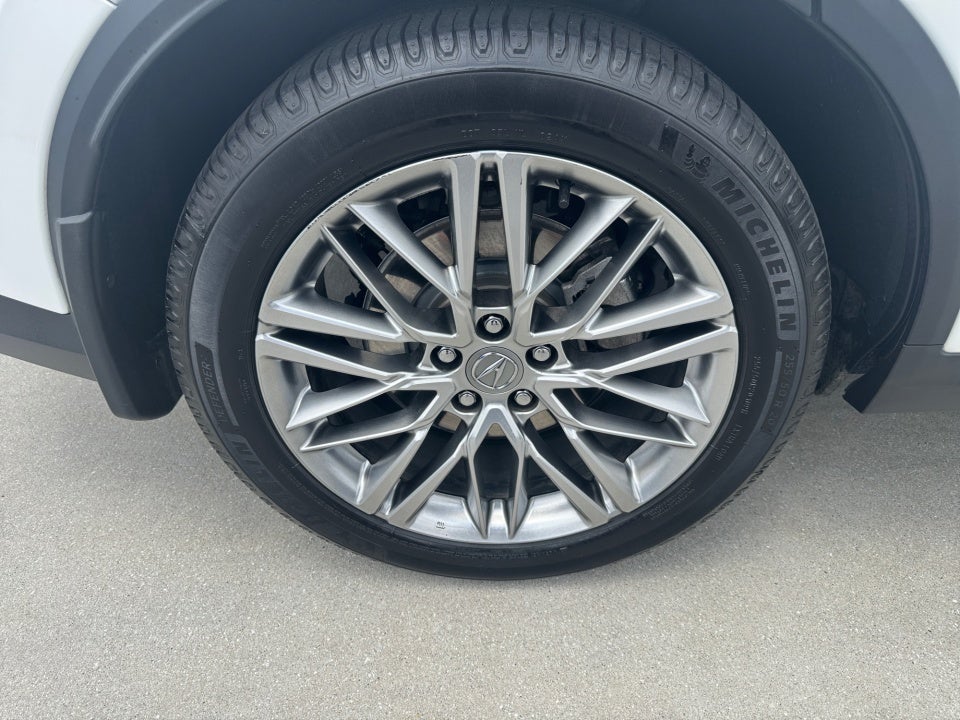 2023 Acura MDX w/Advance Package