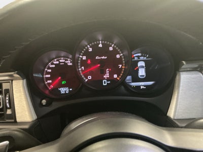 2020 Porsche Macan Turbo