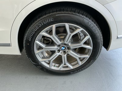 2019 BMW X7 xDrive50i